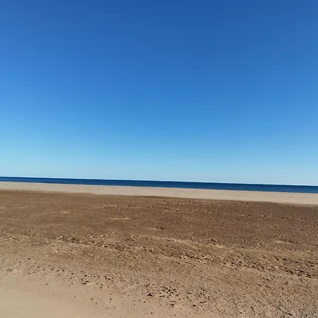 Villa **charmante T3 Climatisée à 200m De La Avec Parking Privatif - Narbonne-plage** - Fr-1-795-46